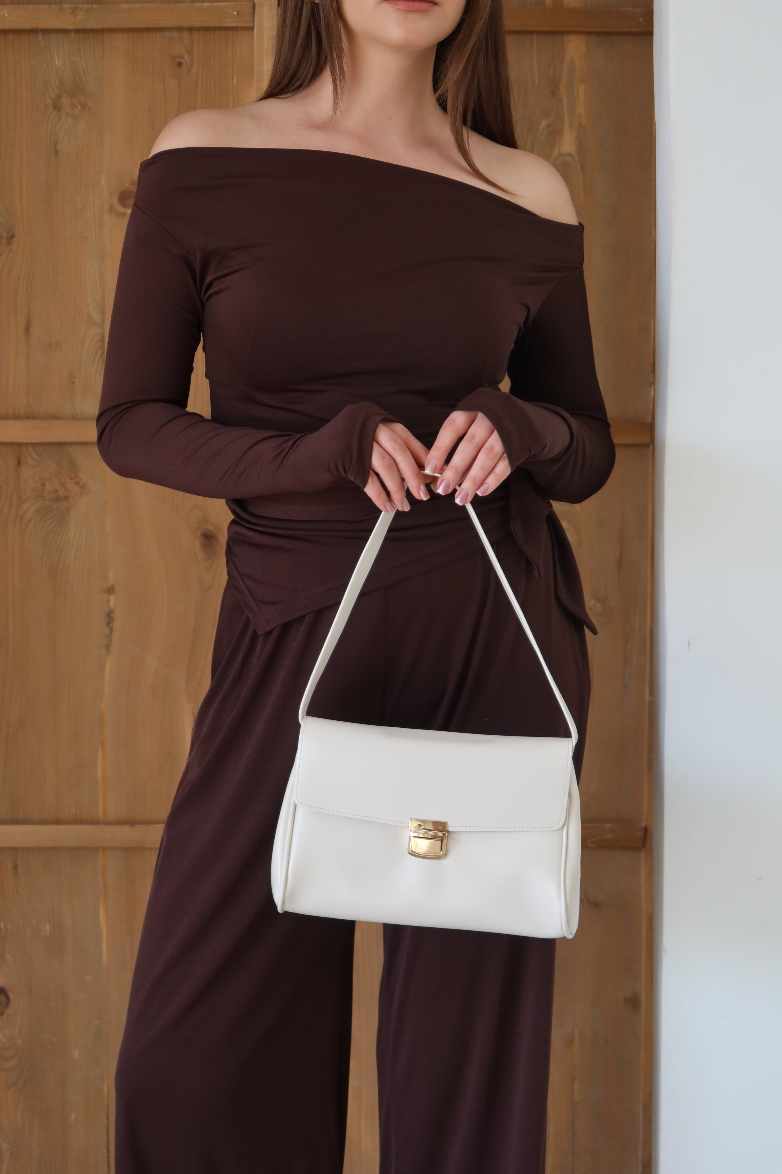 KADIN SUNİ DERİ BAGET OMUZ ÇANTASI SAGE - BEYAZ