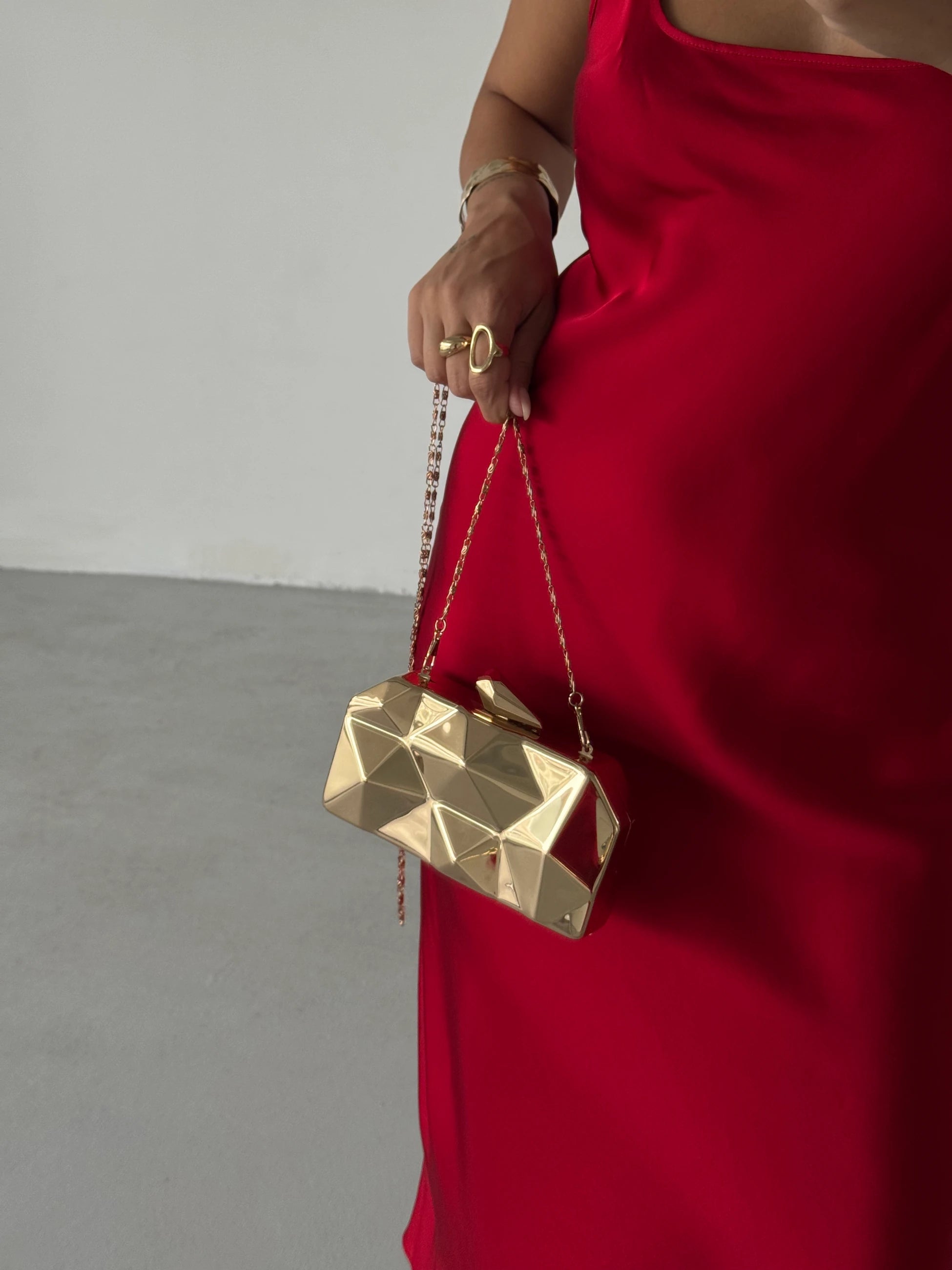 Kadın Zincir Askılı Çapraz Çanta Trave - Altın