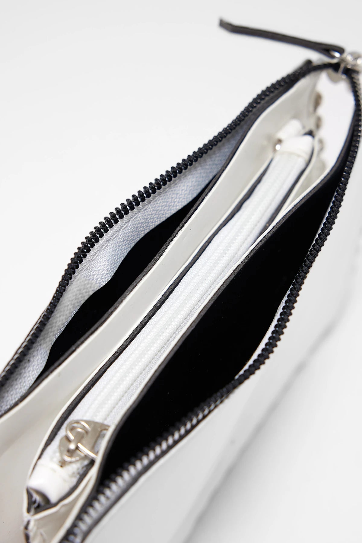 Kadın Zımbalı Çapraz Askılı Çanta Stap - Beyaz