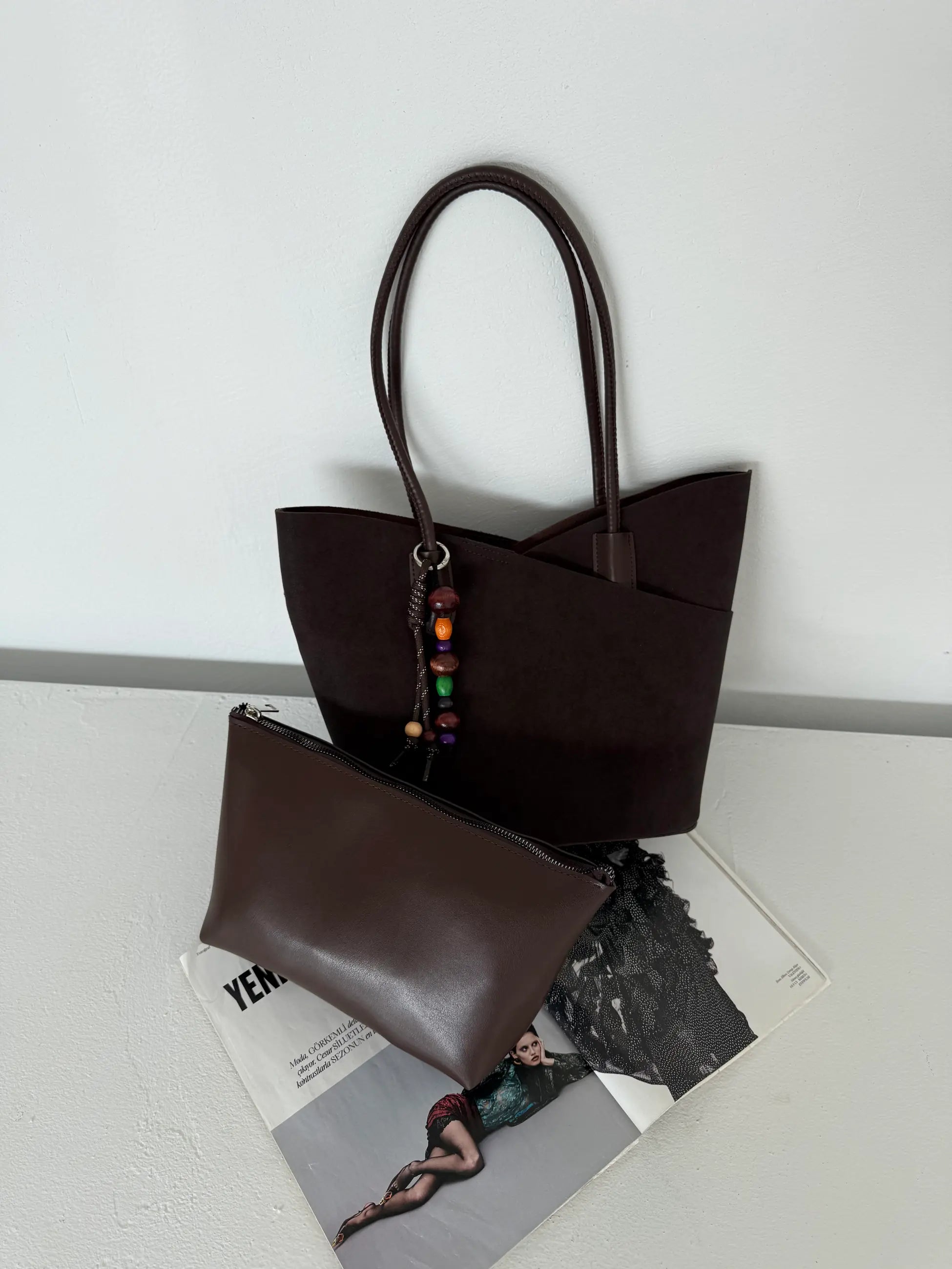 Kadın Charm Detaylı Süet Omuz Çantası Roche - Bordo