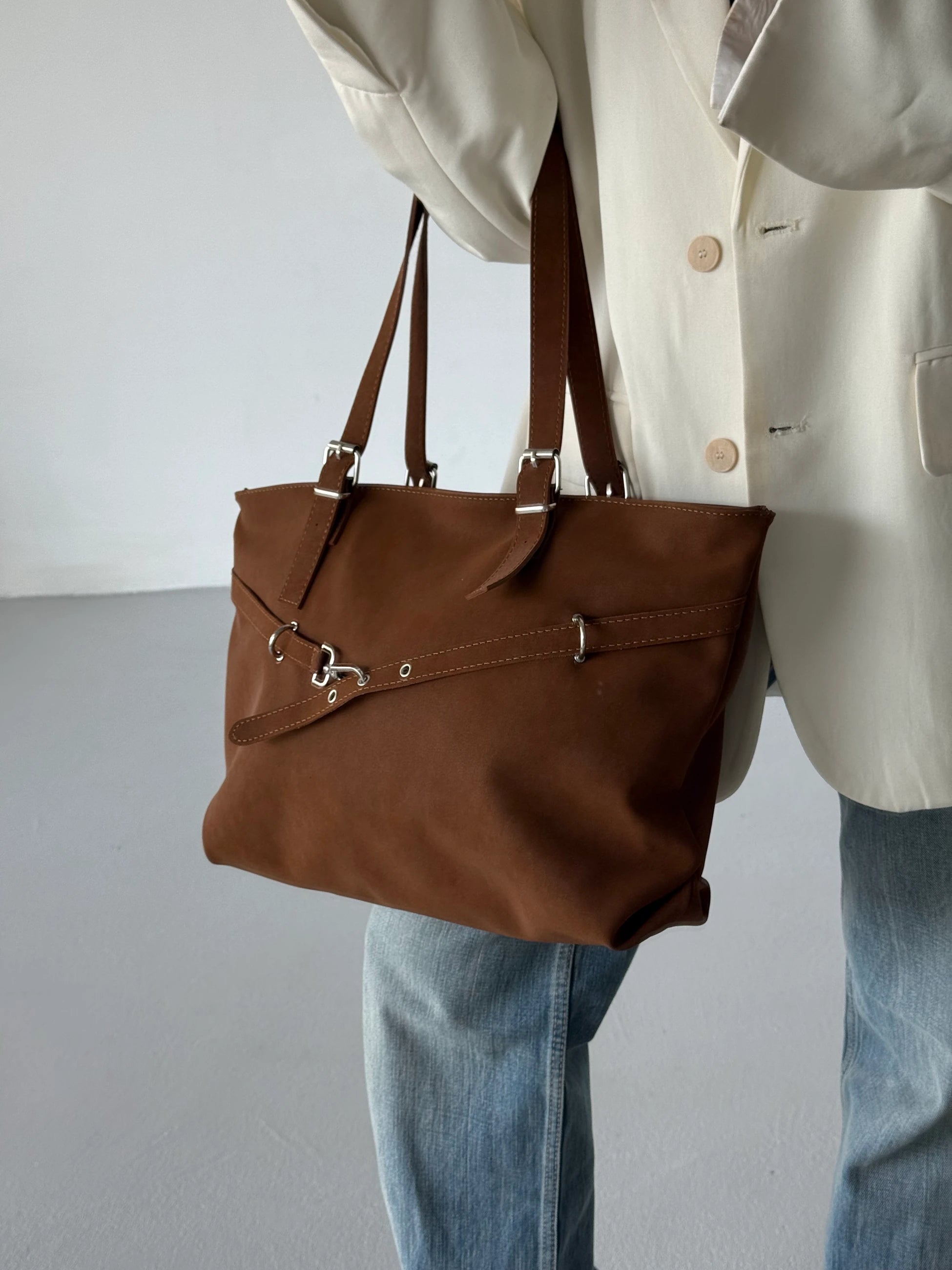 Kadın Kemer Detaylı Omuz Çantası Madrid - Taba Süet