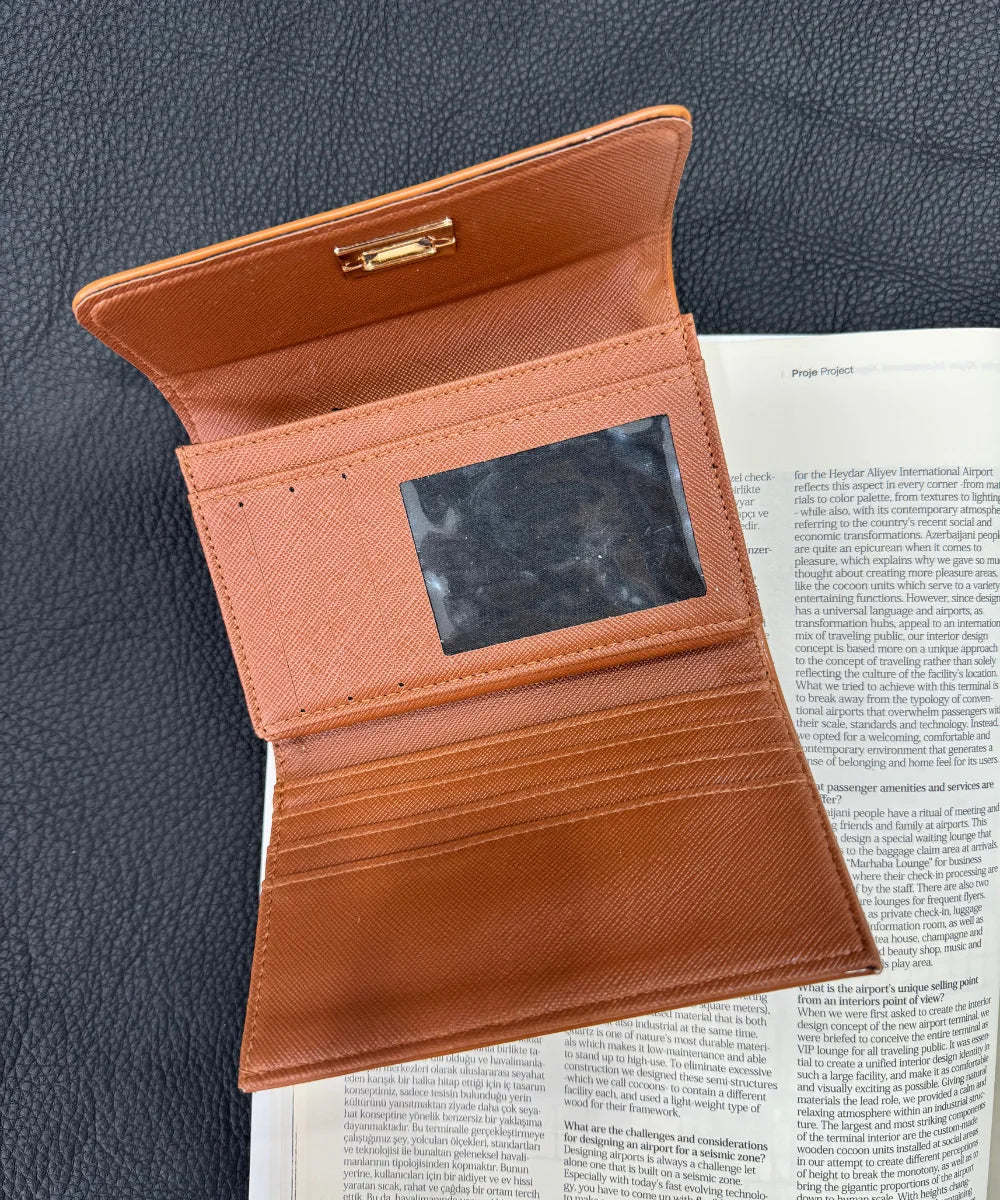 Kadın Kilit Detaylı Cüzdan - Taba