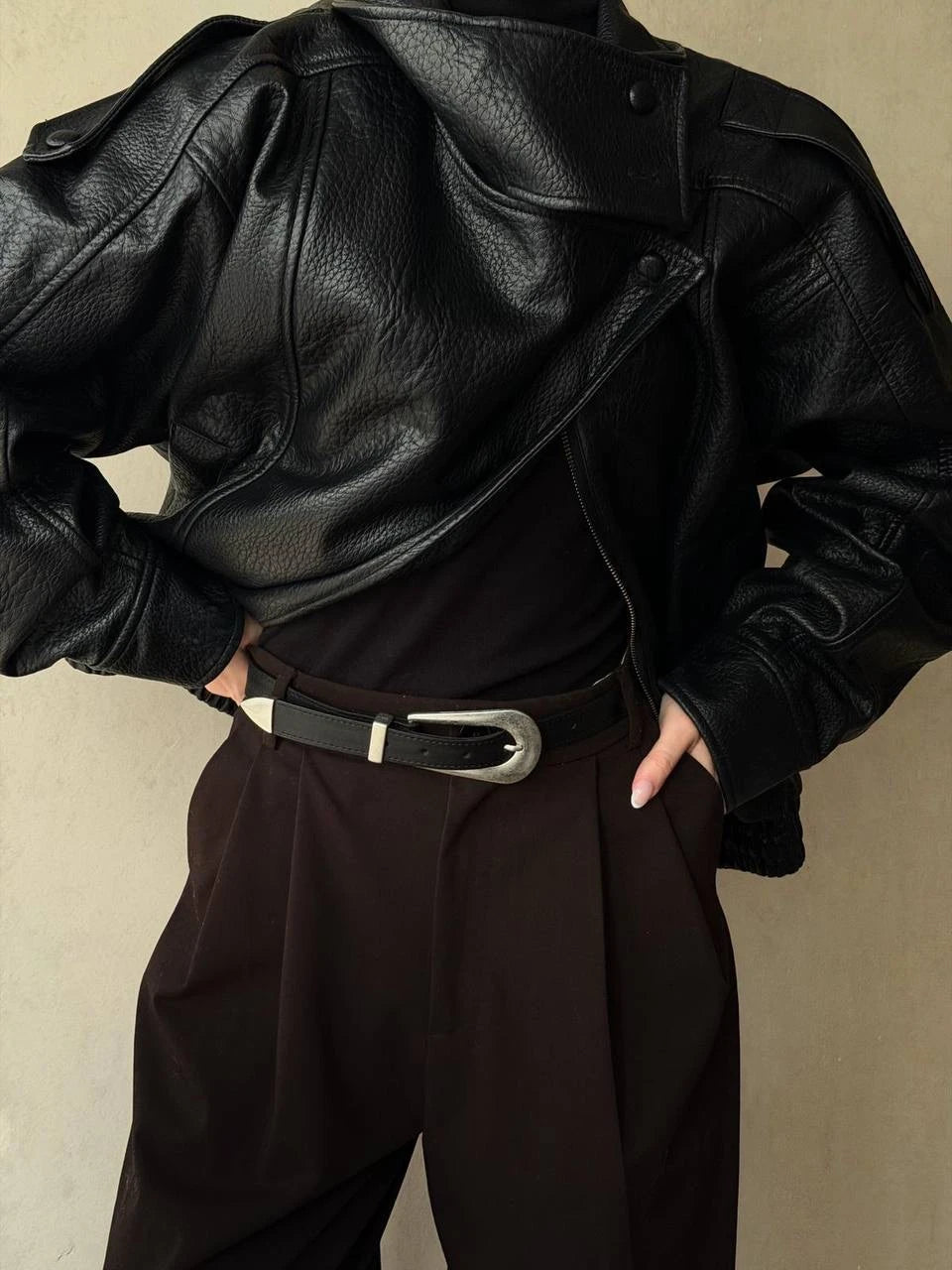 Kadın Oval Tokalı İşlemeli Kemer - Siyah