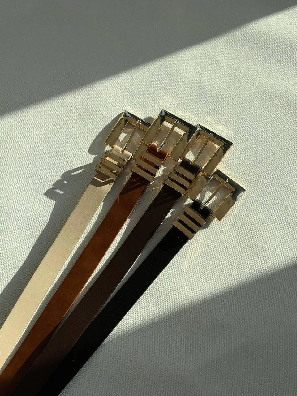 Kadın Köşe Tokalı Suni Kemer - Vizon