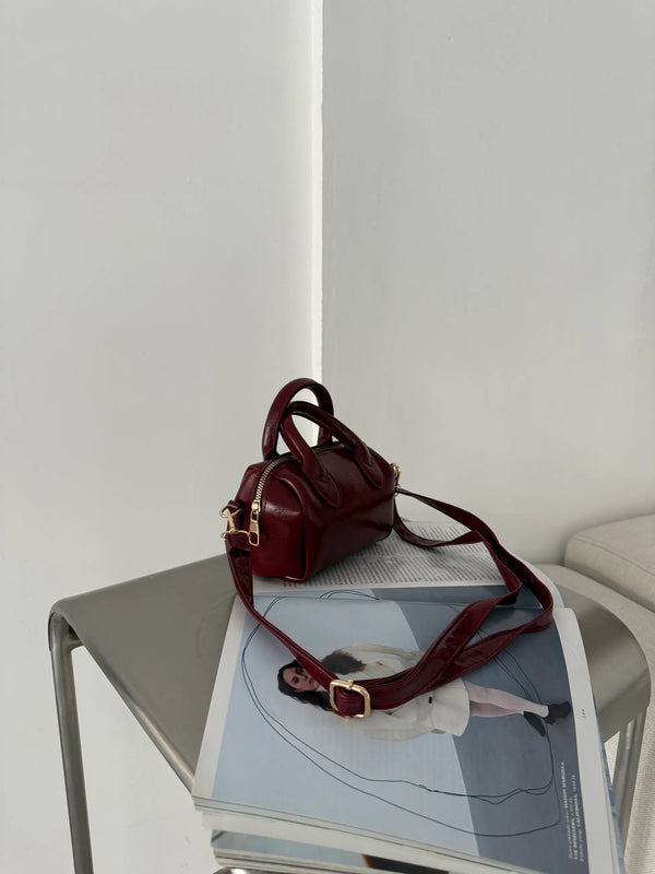 Kadın Fermuarlı Omuz Askılı Çapraz Çanta Victor - Bordo