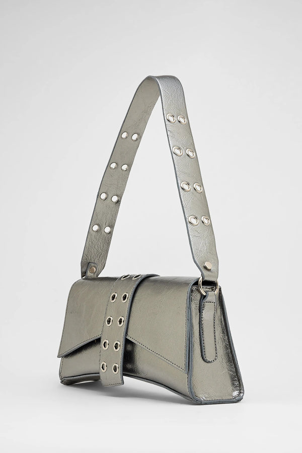 Kadın Asimetrik Zımbalı Baget Çanta Kate - Gümüş