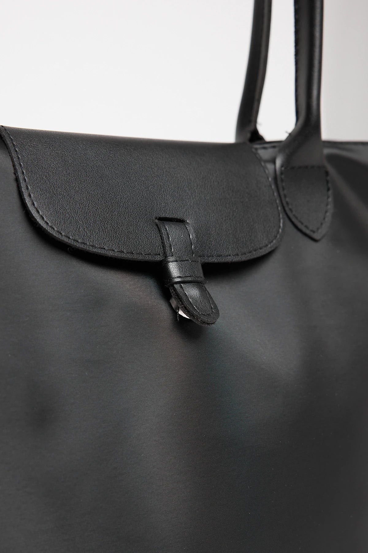 Kadın Garnili Omuz Çantası Milano - Siyah