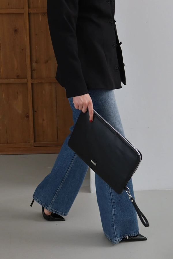 Dizüstü Bilgisayar Kılıfı Luma - Siyah Deri